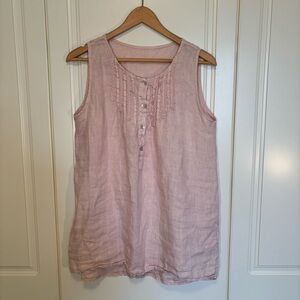 100% linen Made in Italy pale pink top with seashell buttons women's size large